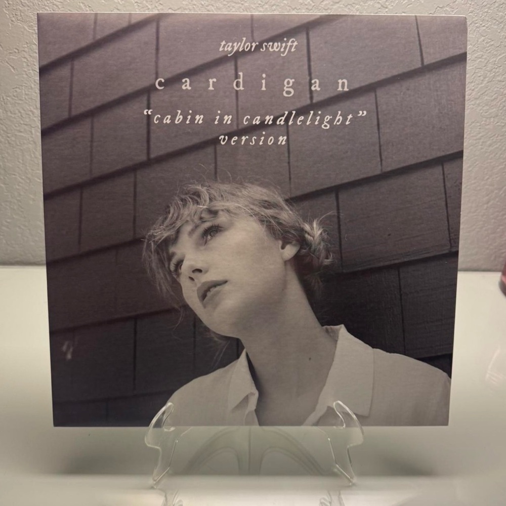Taylor Swift - Cardigan (Cabin In Candlelight Version) 12” White Vinyl